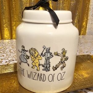 Disney Rae Dunn Wizard of oz cookie jar